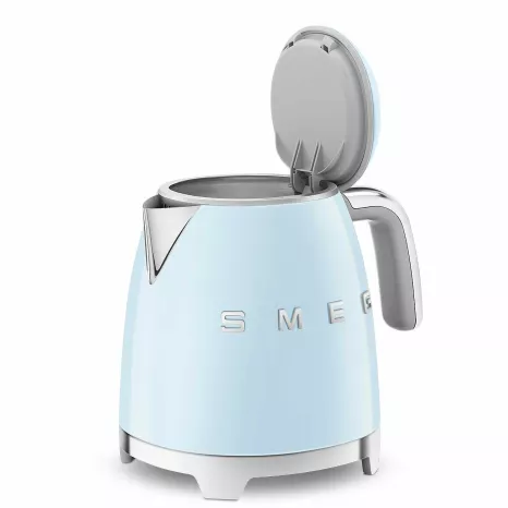 Электрический чайник SMEG KLF05PBEU Электрический чайник SMEG KLF05PBEU